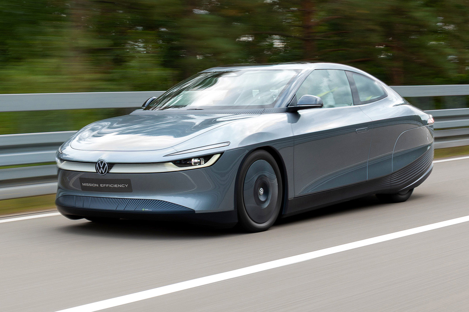 Volkswagen представил концепт Mission Efficiency: электромобиль с расходом до 9 миль/кВт·ч